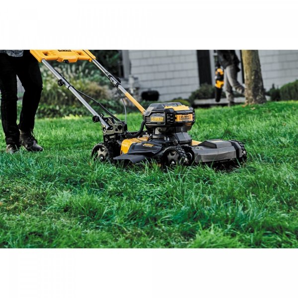 Kosiarka akumulatorowa z napędem DeWALT DCMWSP564N-XJ 18V XR 