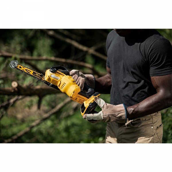 Akumulatorowa pilarka łańcuchowa DeWalt DCMPS520N 18V XR 20cm