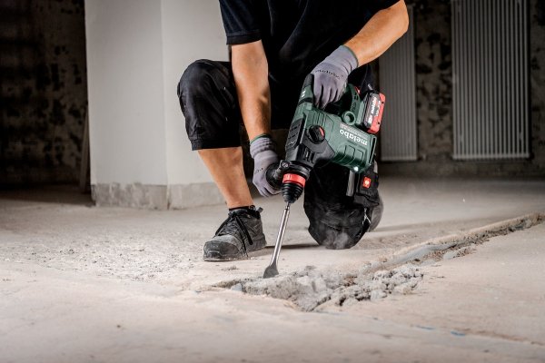 Młotowiertarka Metabo KH 18 LTX BL 35 Q (600813840)