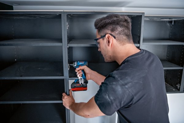 Wiertarko-wkrętarka akumulatorowa Bosch GSR 18V-90 FC Professional + 3 UCHWYTY