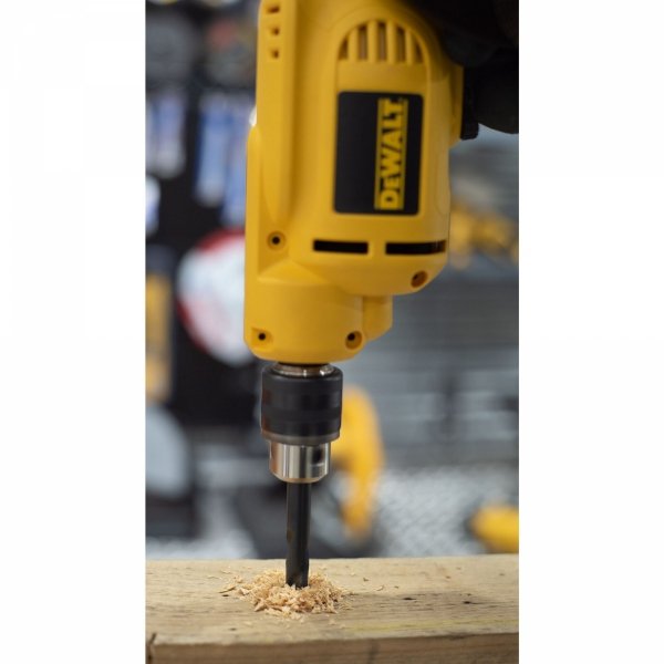 Jednobiegowa wiertarka DeWalt DWD014S 550W 10mm