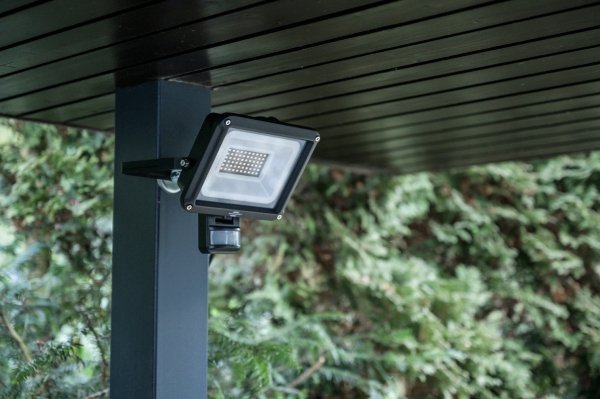 Naświetlacz LED z czujnikiem ruchu Brennenstuhl JARO 4060 P 3450lm 30W IP65 1171250342