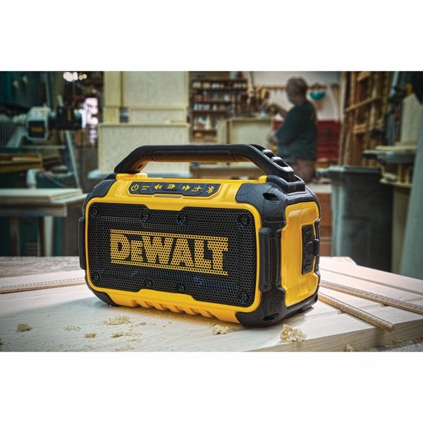 Akumulatorowy głośnik BLUETOOTH DEWALT DCR011 18V XR