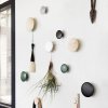 Muuto DOTS Wieszak Drewniany L 17 cm Musztardowy