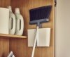Joseph Joseph CLEAN STORE Miotła z Uchwytem do Montowania na Ścianie