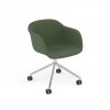 Muuto FIBER ARMCHAIR SWIVEL BASE Krzesło Obrotowe na Kółkach Rama Aluminium Polerowane / Siedzisko Tapicerowane Zielone Tkanina Canvas 974