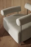 Kristina dam studio SOLITUDE Fotel Tapicerowany Boucle / Beżowy