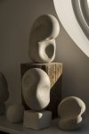 Kristina dam studio CONTOUR Rzeźba Dekoracyjna z Piaskowca 39 cm