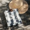 Sodahl STATEMENT Koc Piknikowy w Etui 130x170 cm / Szare Paski