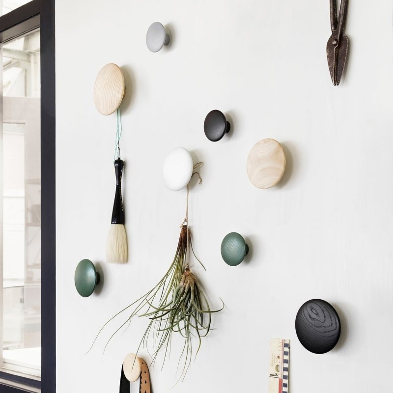 Muuto DOTS Wieszak Drewniany L 17 cm Musztardowy