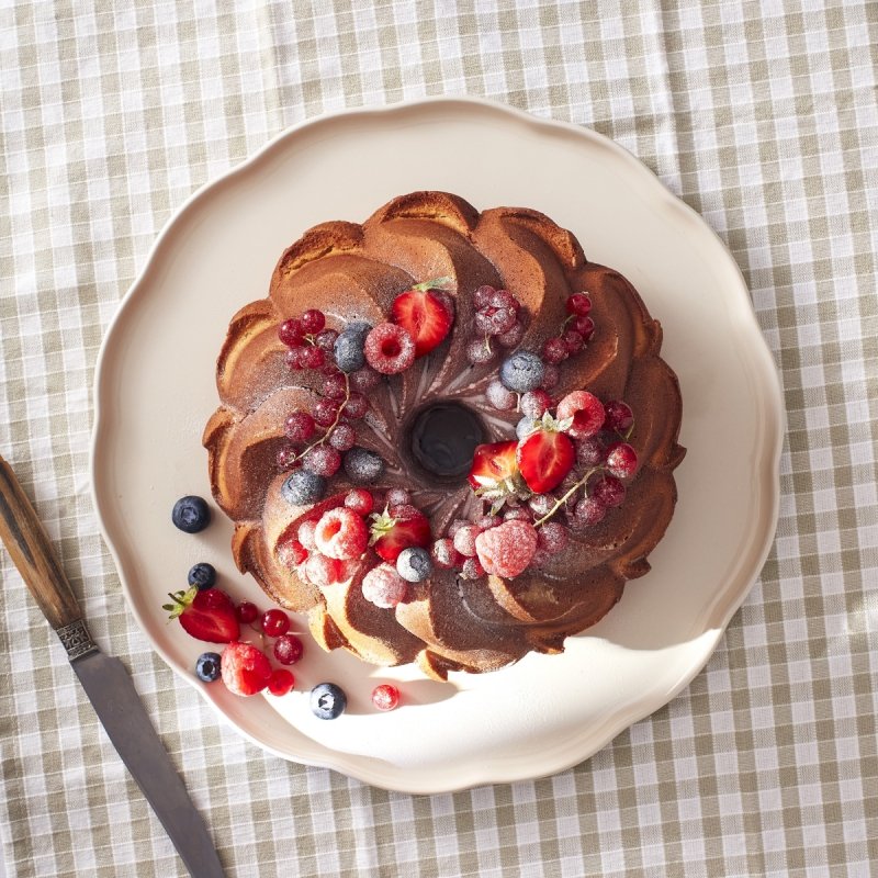 Emile Henry MADELEINE Talerz do Serwowania Ciasta 31 cm / Waniliowy