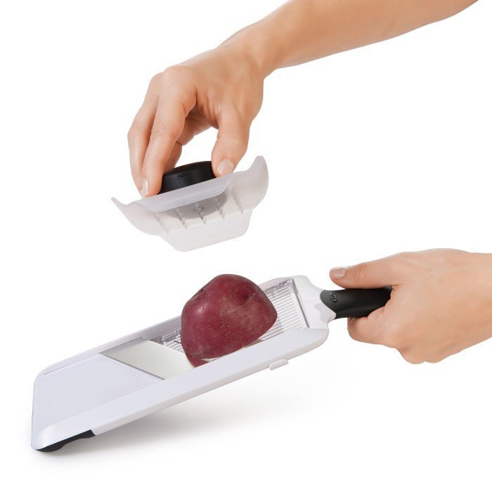 Oxo GOOD GRIPS Szatkownica Kuchenna / Mandolina