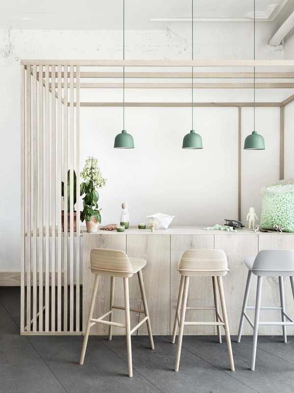 Muuto NERD Hoker - Krzesło Barowe 79 cm Różowy Tan Rose