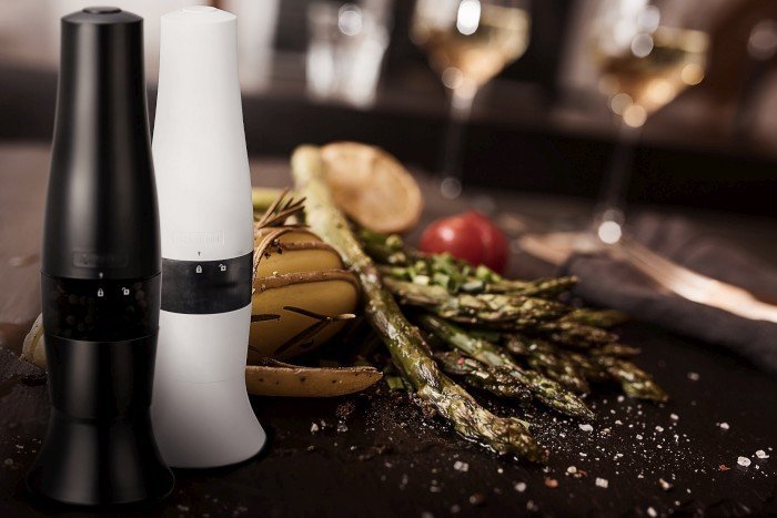 Kyocera KITCHEN Elektryczny Młynek do Przypraw - Czarny