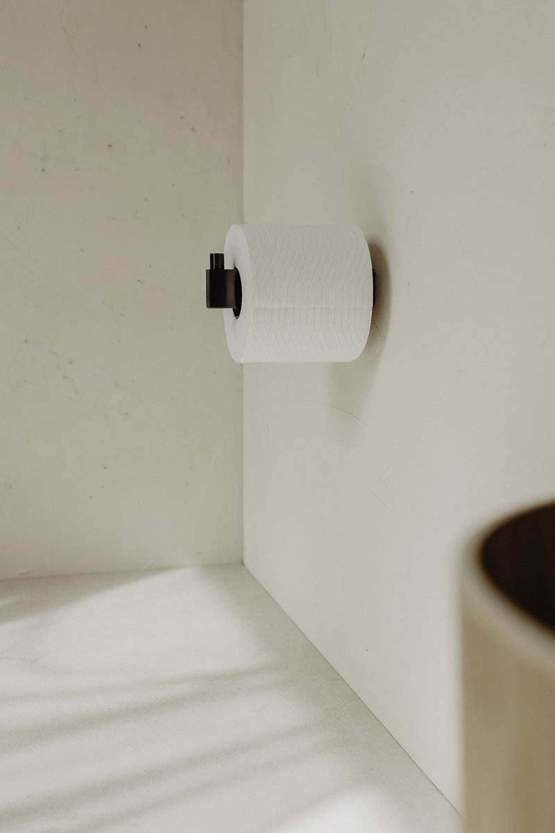 Uchwyt na papier toaletowy LINEA