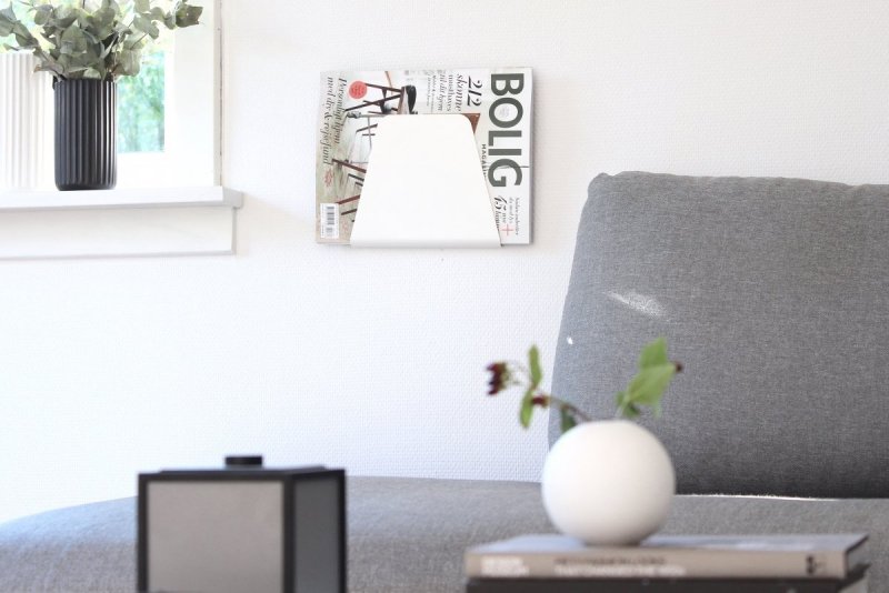 NUR Design Studio CURVE Uchwyt Ścienny na Gazety, Dokumenty - Biały