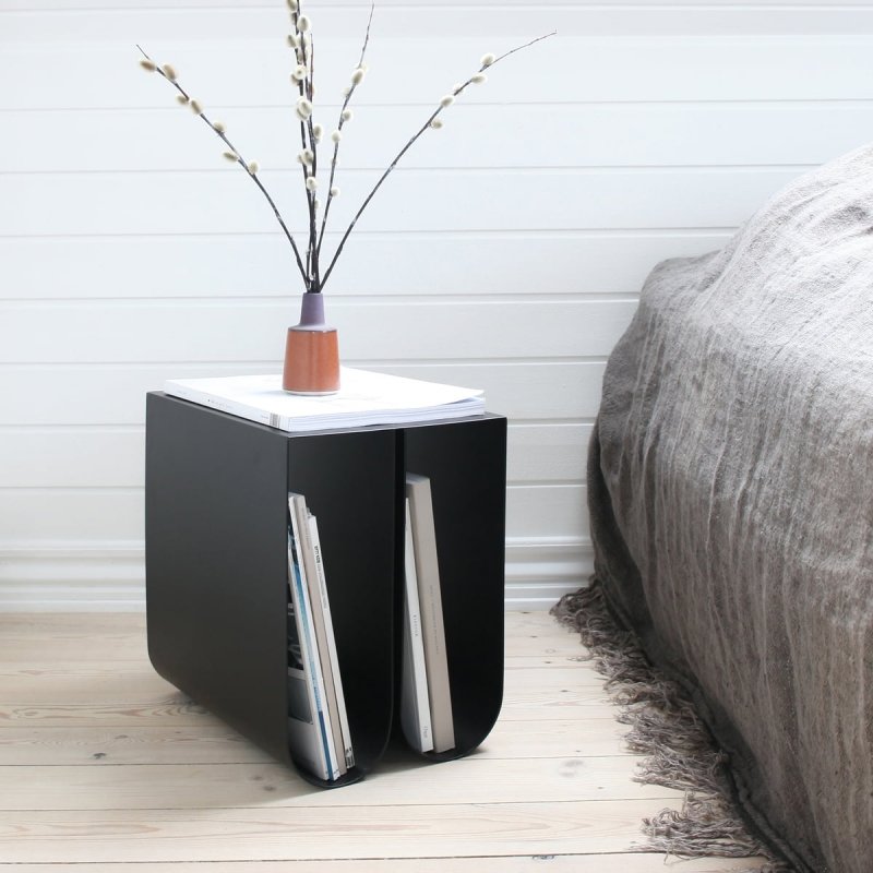 Kristina dam studio CURVED Stalowy Stolik Pomocniczy - Boczny / Czarny