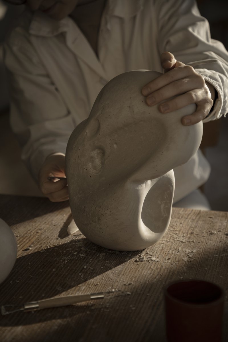 Kristina dam studio CONTOUR Rzeźba Dekoracyjna z Piaskowca 31 cm
