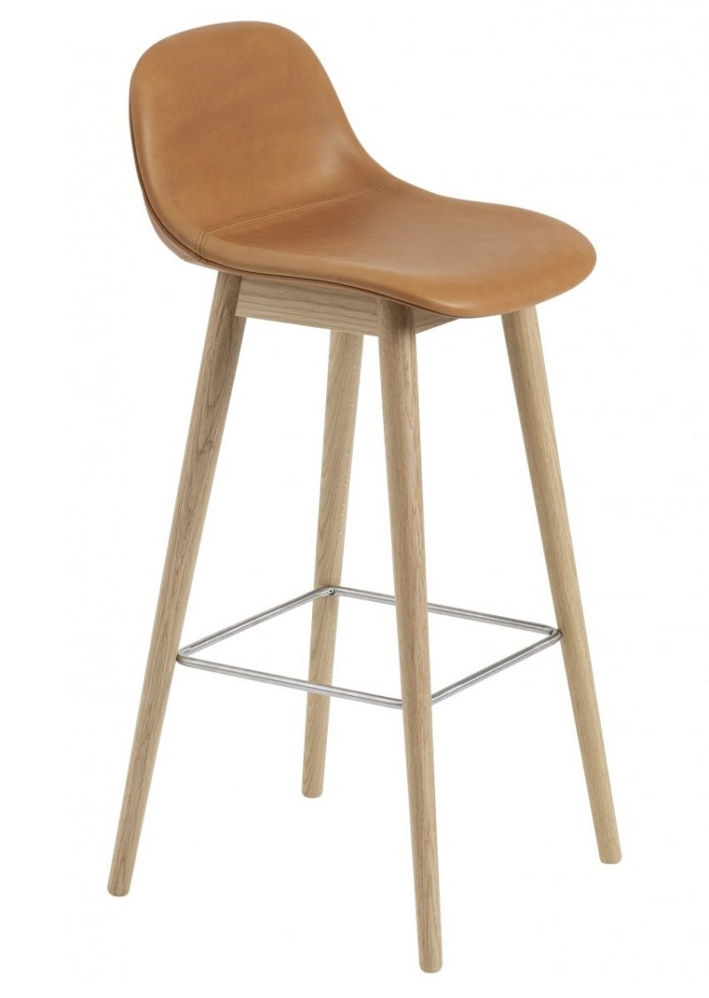 Muuto FIBER Hoker z Oparciem - Stołek Barowy 75 cm Naturalny Dąb Tapicerowany / Siedzisko Brązowa Skóra Cognac