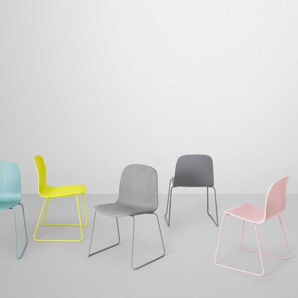 Muuto VISU SLED BASE Krzesło Drewniane na Stalowej Ramie - Czarne 2 Szt.