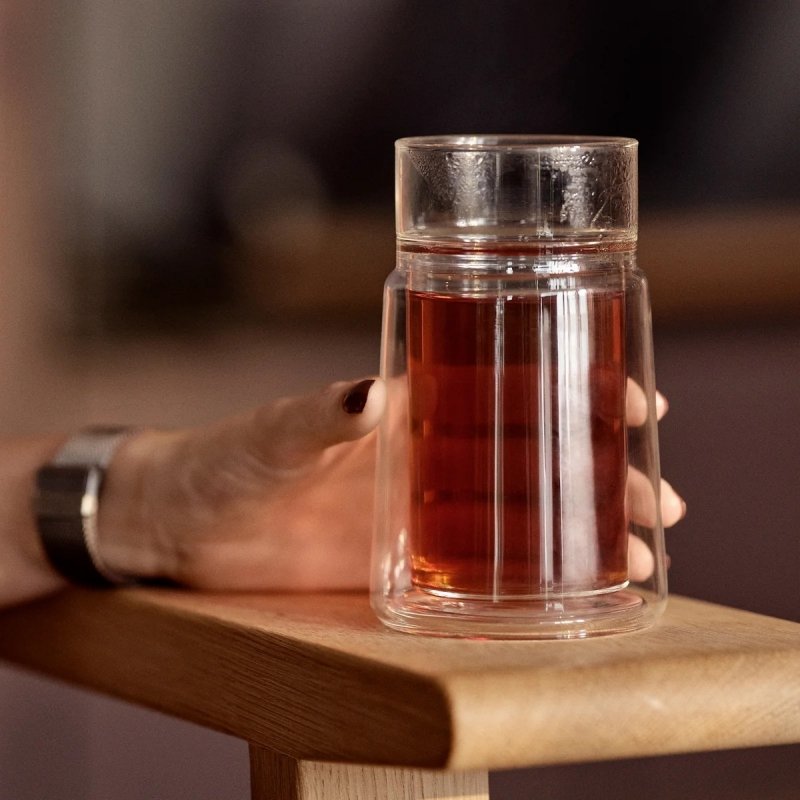 Szklanka z izolacją termiczną Jacob Jensen 330 ml