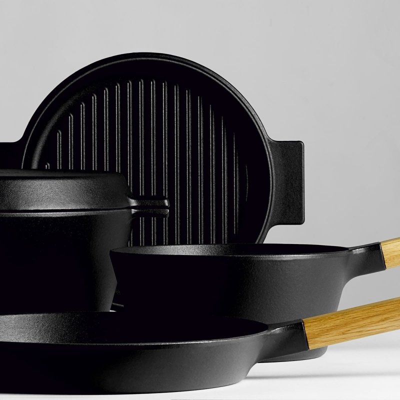Morso FRYING PAN Patelnia Żeliwna 28 cm z Drewnianym Uchwytem
