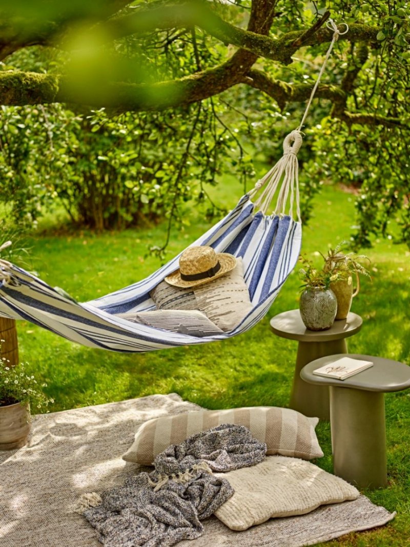 Stolik ogrodowy Bloomingville