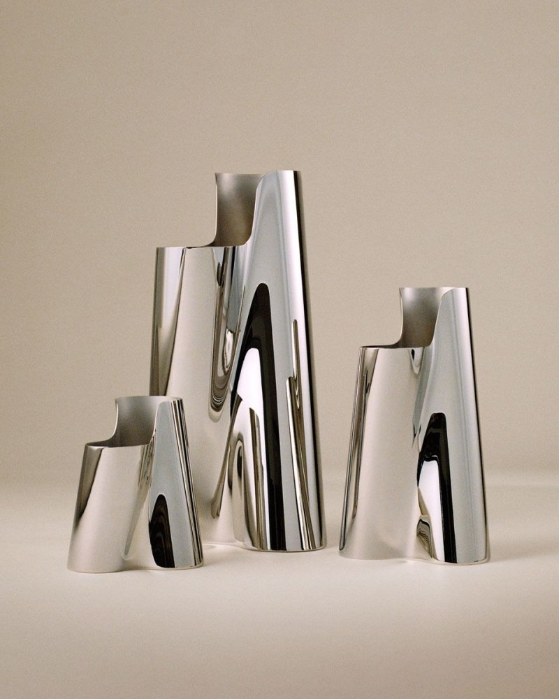 Georg Jensen LITUUS Stalowy Wazon do Kwiatów 20 cm / Srebrny Połysk