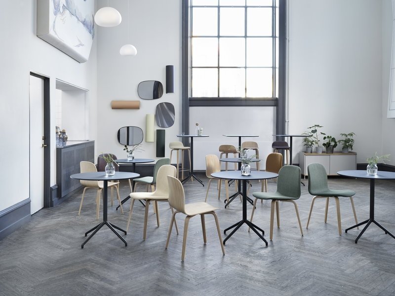 Muuto FRAMED Lustro Ścienne S - Różowe / Tafla Różowa