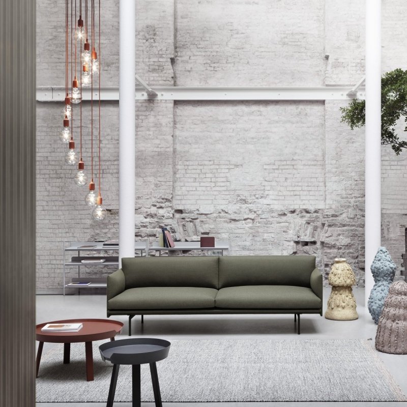 Muuto OUTLINE Sofa 3-Osobowa - Czarna Skóra / Czarne Nogi