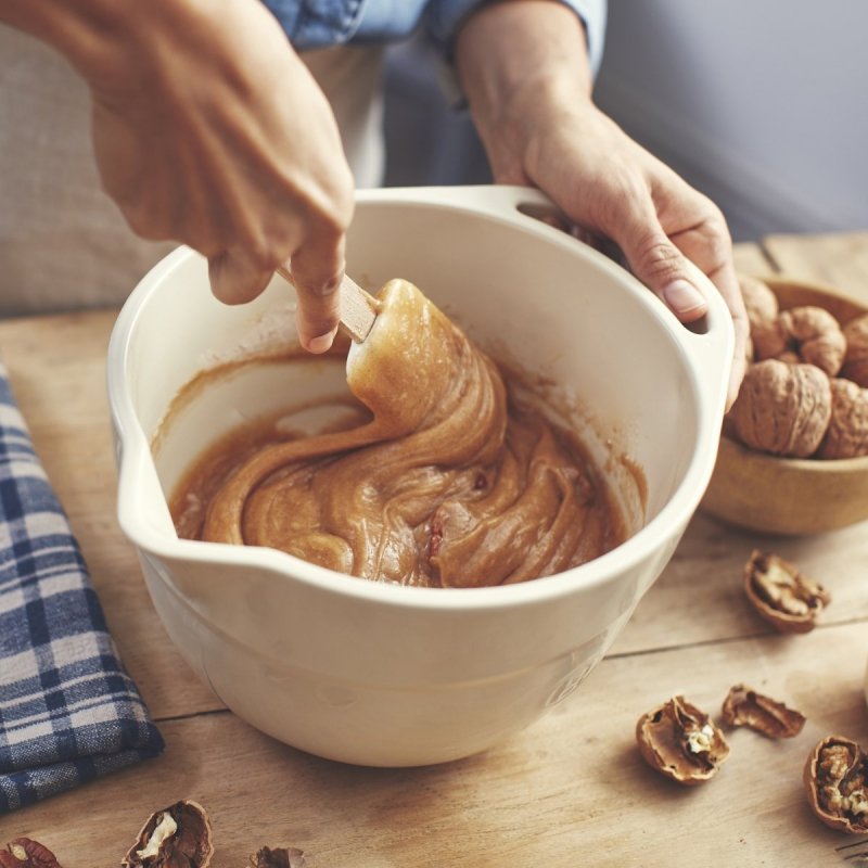 Emile Henry KITCHEN Ceramiczna Miska Kuchenna do Mieszania Ciasta 3,5 l / Czarna