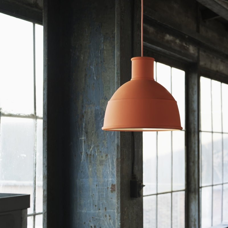 Muuto UNFOLD Lampa Silikonowa 32 cm Terakota