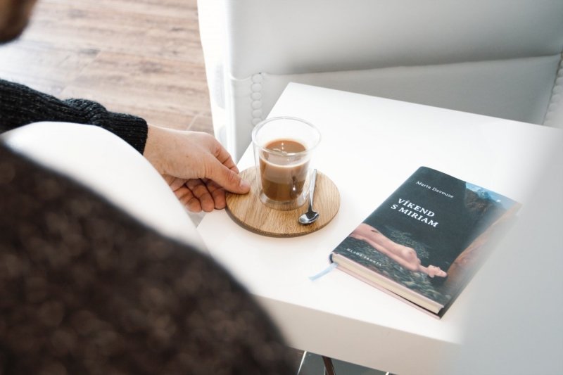 Clap Design CIRCLE Szklanka Termiczna z Drewnianym Spodkiem i Magnetyczną Łyżeczką / Zestaw do Kawy Cappuccino 200 ml