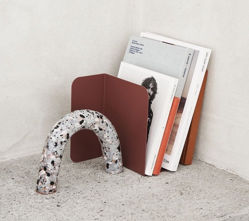 Muuto COMPILE Podpórka do Książek - Plum