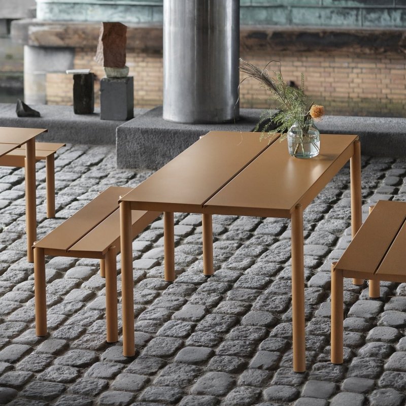 Muuto LINEAR Ławka Ogrodowa / Stalowa 110 cm Ciemnozielona