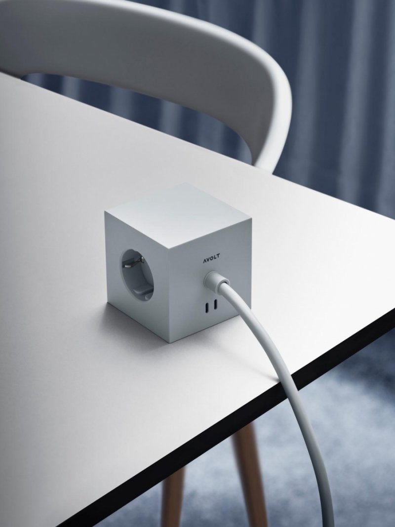 Avolt SQUARE 1 Listwa Zasilająca z Podwójnym USB-C i Magnetyczną Podstawą 3 m / Biały