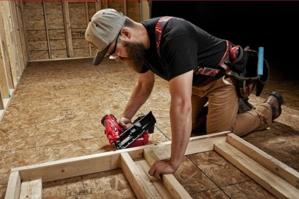 M18 FFN-502C Gwoździarka Milwaukee