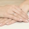 Pierścionek złoty 585 z brylantami 0,12ct rubinem 0,15ct W-72
