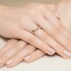 Pierścionek złoty 585 z brylantem 0,18ct zaręczynowy W-381
