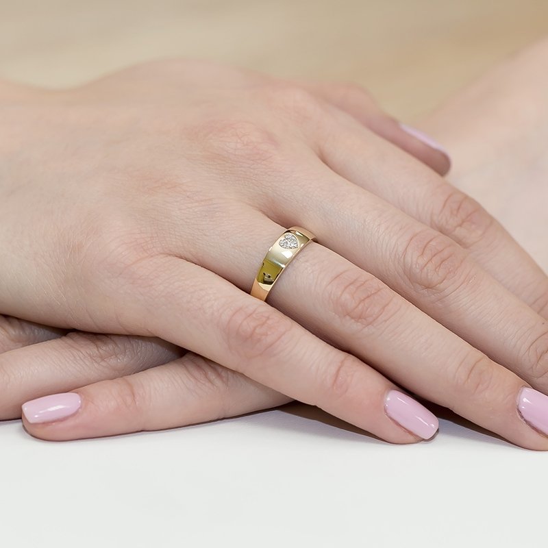 Pierścionek złoty 585 z brylantem 0,03ct zaręczynowy W-64