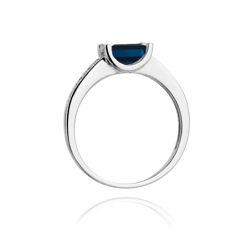 Pierścionek złoty 585 z brylantami 0,03ct szafirem 0,60ct W-105