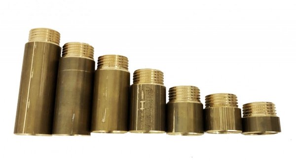 Przedłużka mosiężna 1/2&quot; 10 mm 25 bar wzmocniona