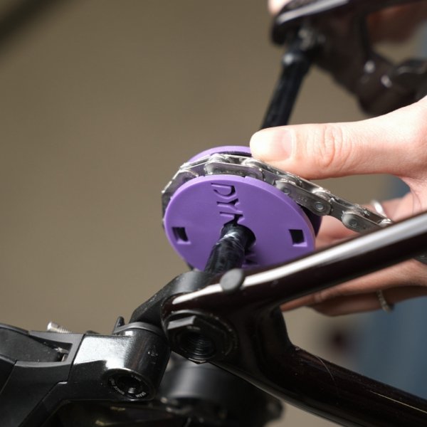 Uchwyt łańcucha Dynamic Pocket Sprocket