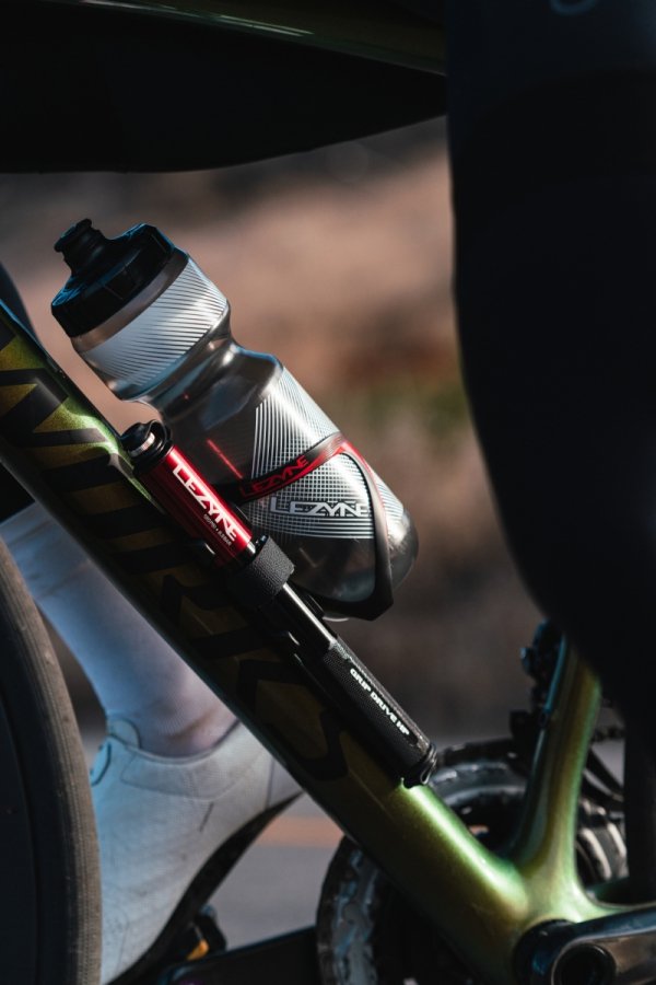 Pompka ręczna Lezyne Grip Drive HP Small — czarna, 120 PSI 