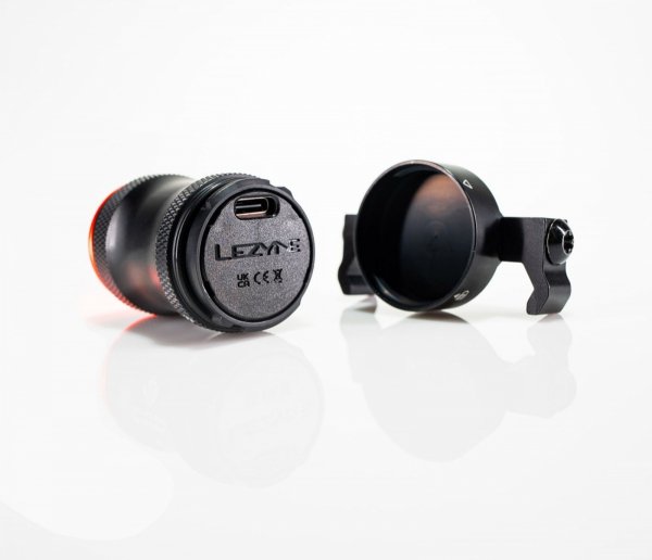 Lampka tylna Lezyne Saddle Drive 250 Rear 250 lm — Satin Black