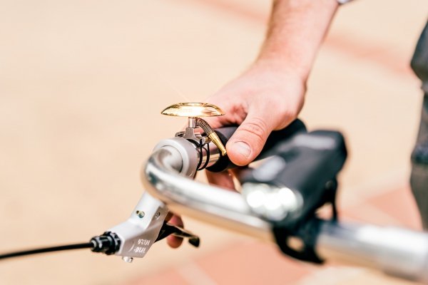 Dzwonek rowerowy Lezyne Classic Shallow Brass Bell