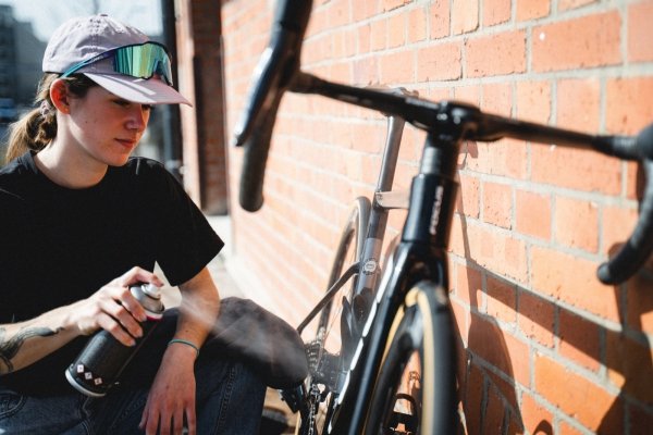 Wosk ochronny w sprayu Dynamic Protective Wax 400 ml