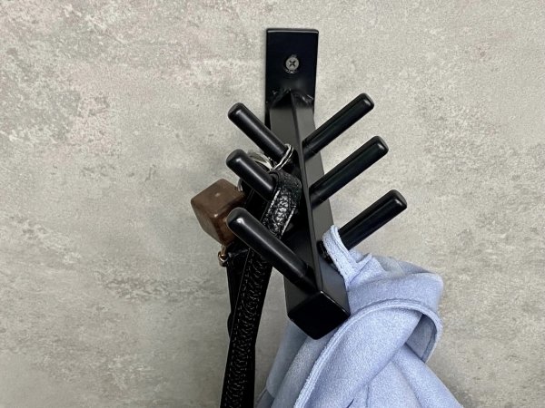 Wieszak w stylu loft na przedpokój na ubrania  MetalFab