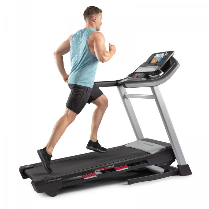 Bieżnia elektryczna ProForm Trainer 12.0 + Mata ochronna + Roczne członkostwo iFit