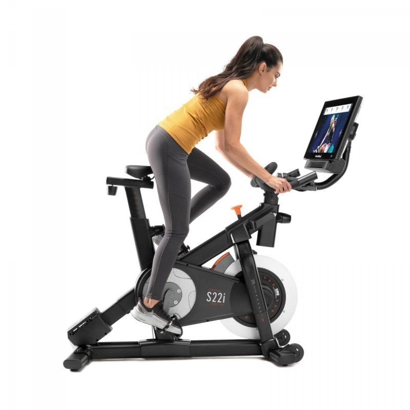 Powystawowy Rower spiningowy NordicTrack Commercial S22i + Roczne członkostwa  iFit